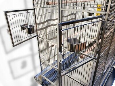 Scorpion™ Parrot Cage